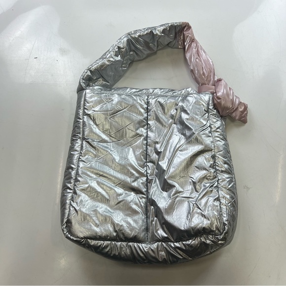 caraa Handbags - caraa sport women’s silver pink puffer shoulder bag new L70-19